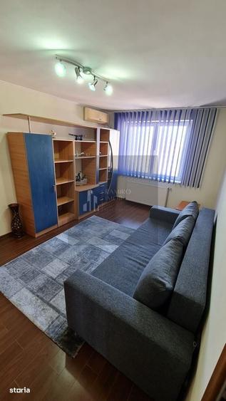 Apartament cu 2 camere decomandat în Apărătorii Patriei