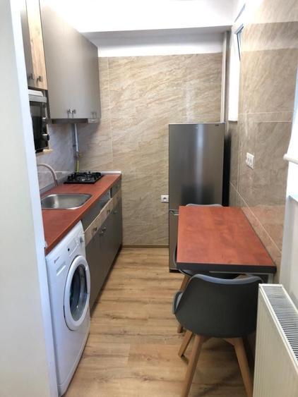 Apartament cu 2 camere semidecomandat, mobilat în Gheorgheni