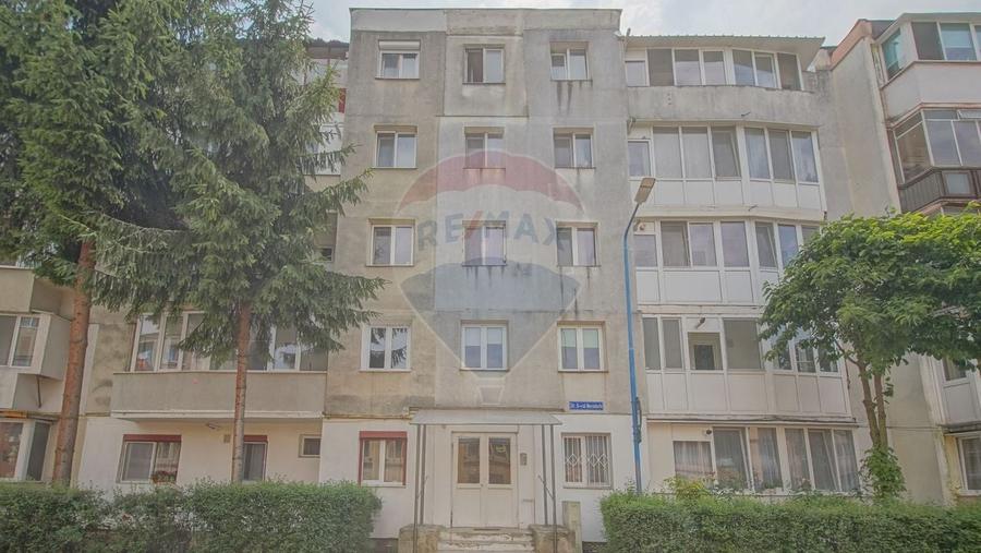 COMISION 0% | Apartament cu 2 camere | Decomandat | Zona Tractorul - 16