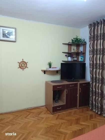 Inchiriez apartament 2 camere - 8