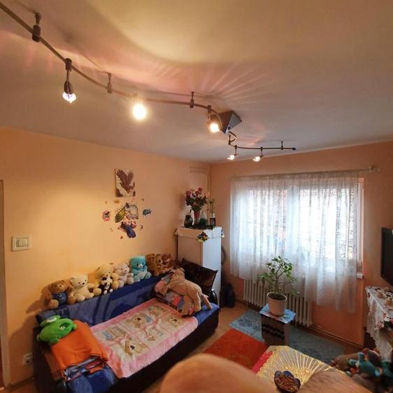 Apartament cu 2 camere nedecomandat în Hipodrom 2