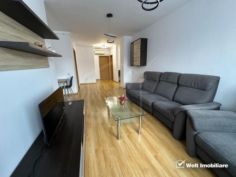 Apartament cu 3 camere semidecomandat, mobilat în Gară