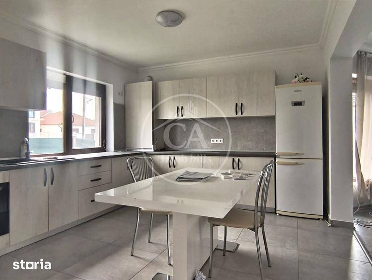 Casă cu 4 camere decomandat cu Teren 528 Mp în Sântandrei