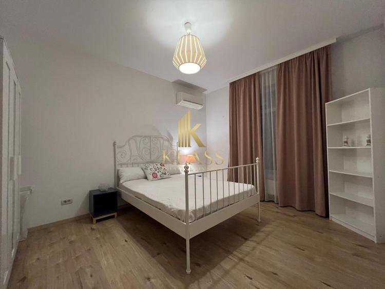 Apartament cu 3 camere decomandat, mobilat în Tei