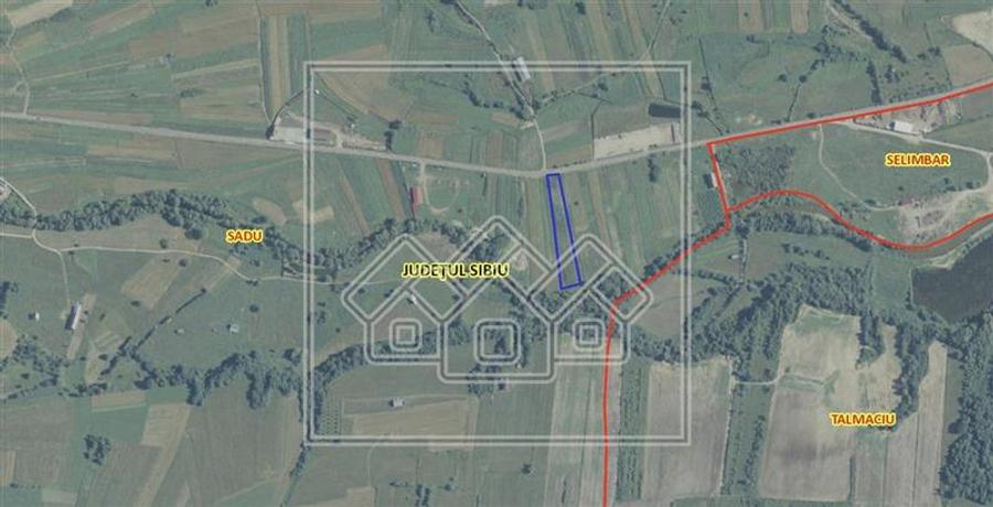Teren agricol extravilan de 4900 mp, în Sadu