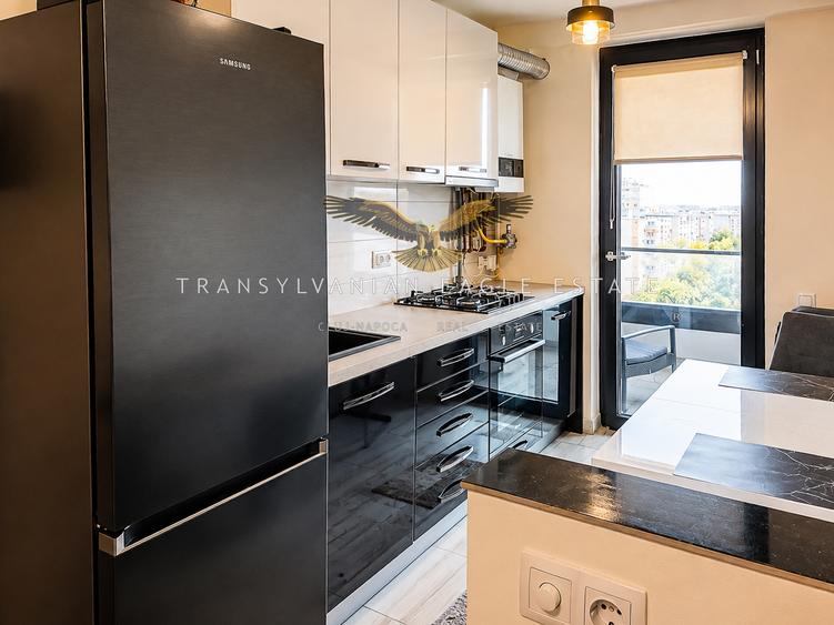Apartament cu 2 camere semidecomandat, mobilat în Între Lacuri