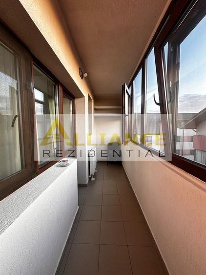 APARTAMENT 2 CAMERE + LOC DE PARCARE- 15 MINUTE METROU BERCENI - 11