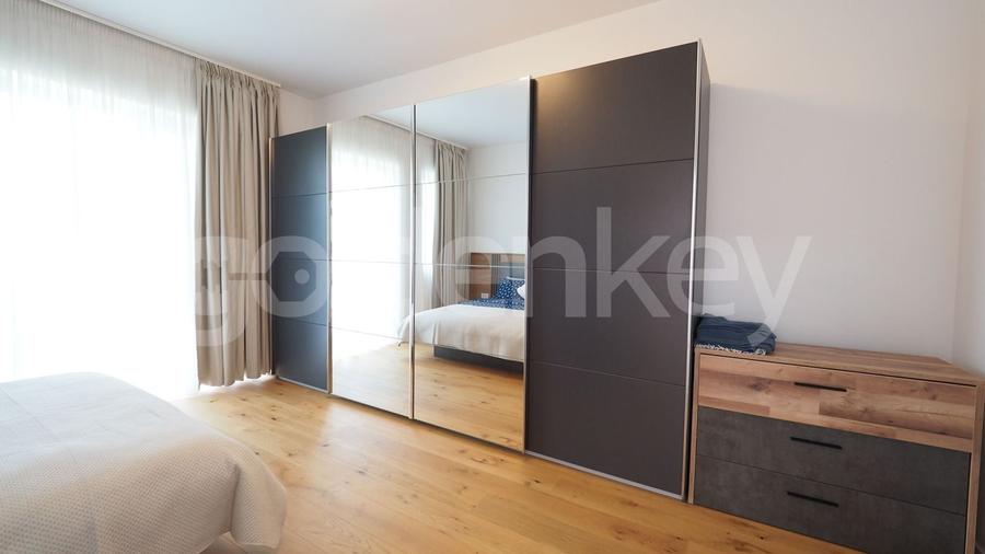 Duplex cu 4 camere cu Canalizare în Pipera