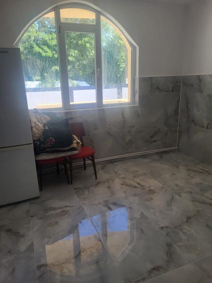 Casă cu 4 camere cu Teren 300 Mp în Năvodari