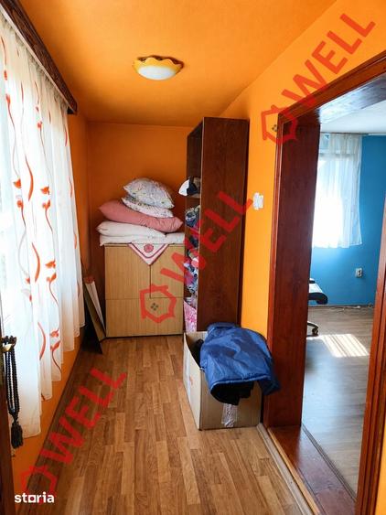 Casă cu 2 camere cu Teren 1832 Mp în Turia