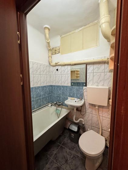 Garsonieră decomandată, mobilată în Terezian