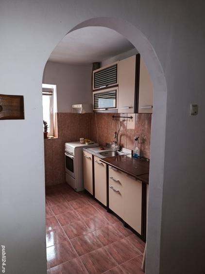 Apartament cu 2 camere în Baia de Aramă