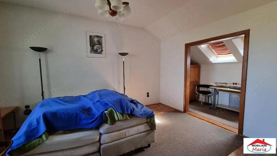 Apartament cu 4 camere decomandat în Titulescu