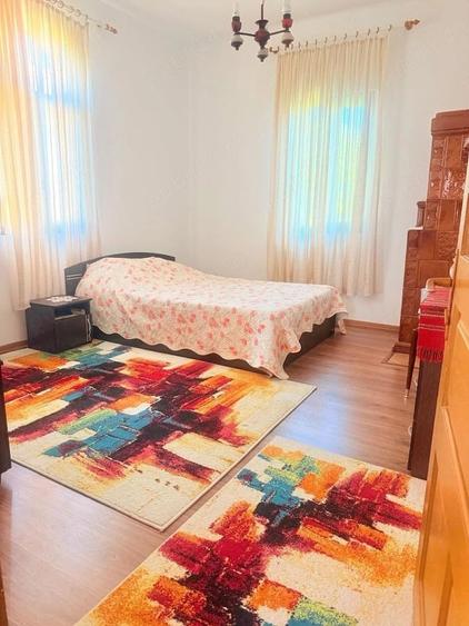 Casă cu 3 camere cu Teren 100 Mp în Central