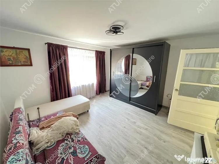 Casă cu 3 camere cu Teren 297 Mp în Poplaca