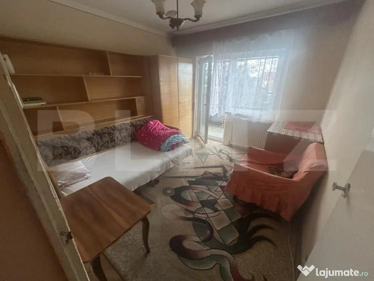 Apartament cu 3 camere decomandat în Micro 17