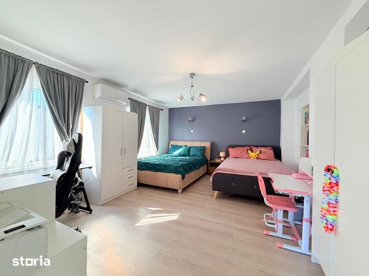 Casă cu 4 camere cu Teren 211 Mp în Ultracentral