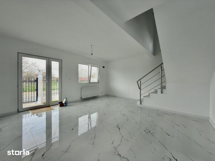 Vila P+M cu 5 Camere | Lumina - 11