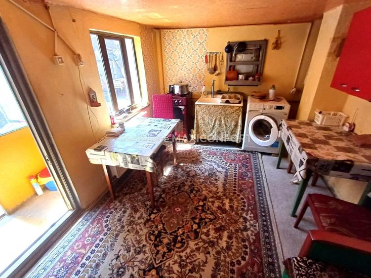 Casă individuală cu 3 camere cu Teren 239 Mp în Apollo