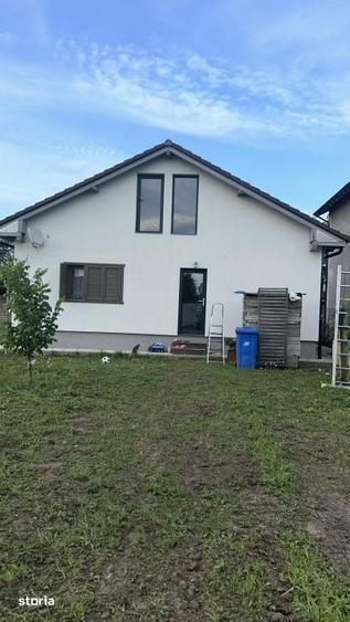 Casă cu 3 camere cu Teren 733 Mp în Cumpăna