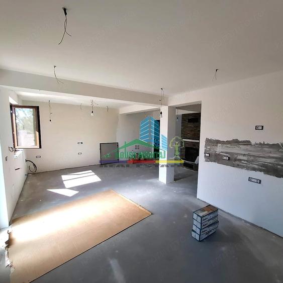 Casă cu Teren 500 Mp în Vest