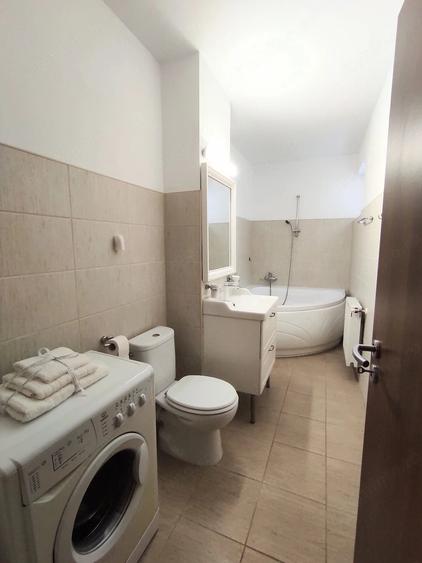 Apartament cu 2 camere decomandat în Dâmbovița
