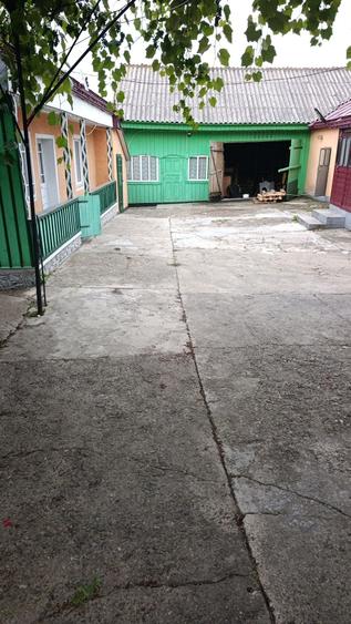 Casă cu 3 camere cu Teren 500 Mp în Frumoasa