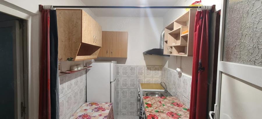 Garsonieră decomandată în Exterior Vest