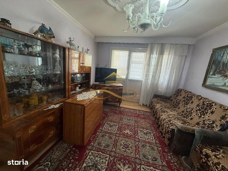 Apartament cu 2 camere semidecomandat în Central