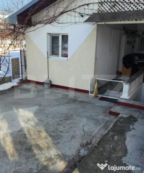 Casă cu 5 camere cu Teren 1000 Mp în Decebal