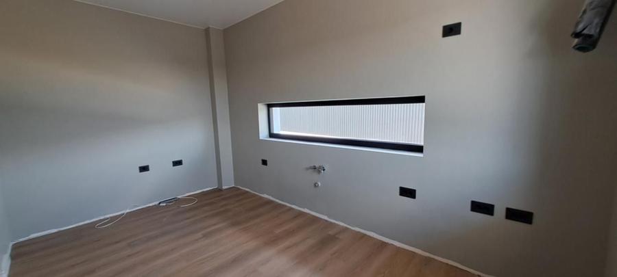 Casă individuală cu 4 camere cu Canalizare în Miroslava