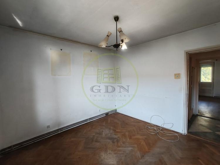 Apartament cu 3 camere decomandat în Ștrand