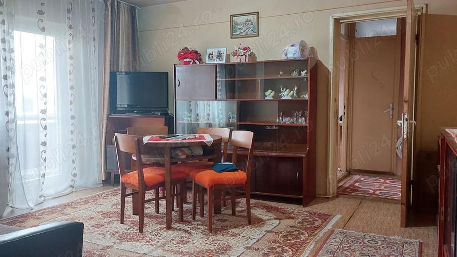 Apartament cu 2 camere semidecomandat în Central