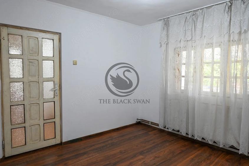 Casă cu Teren 1178 Mp în Strejnicu