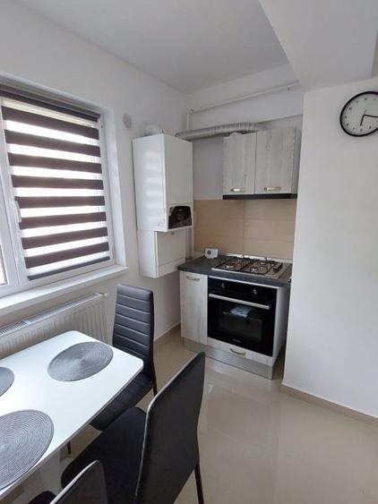 Apartament cu 2 camere decomandat, mobilat în Valea Lupului