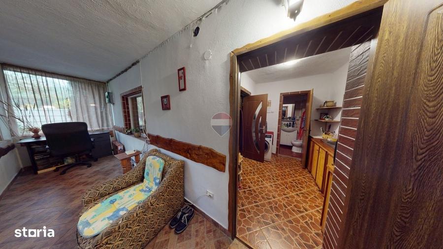Casă cu 4 camere în Stațiunea Climaterică Sâmbăta