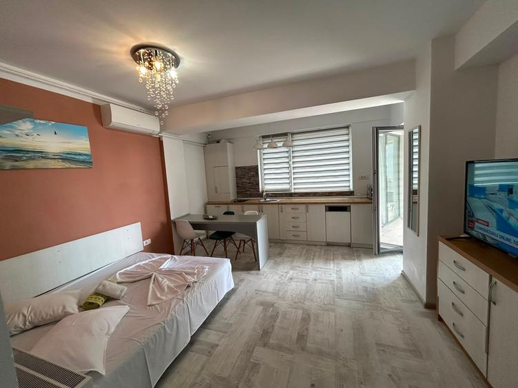 Apartament 2 camere  Mamaia zona hotel Opera  350 euro - 6