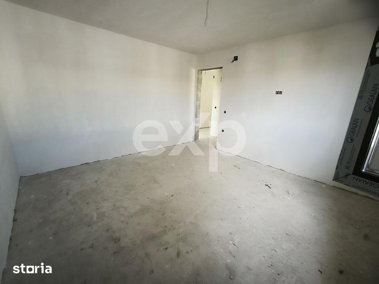 Casă cu 4 camere cu Teren 308 Mp în Smeura
