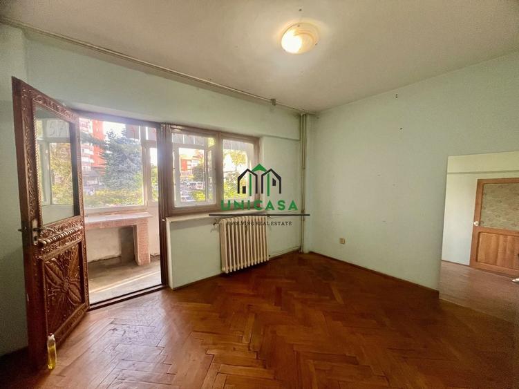 Apartament cu 3 camere decomandat în Nord