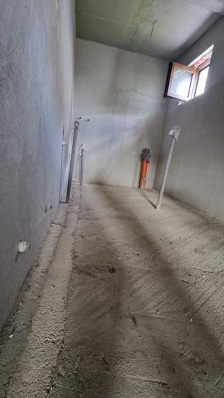 Casă cu 4 camere în Bartolomeu