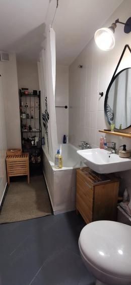 Apartament cu 2 camere decomandat în Colentina