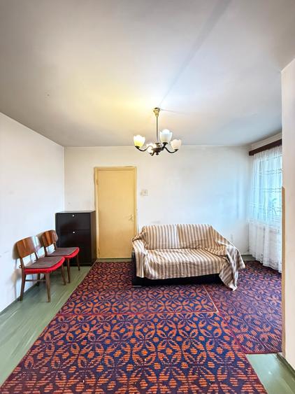 Apartament cu 2 camere semidecomandat în Berceni