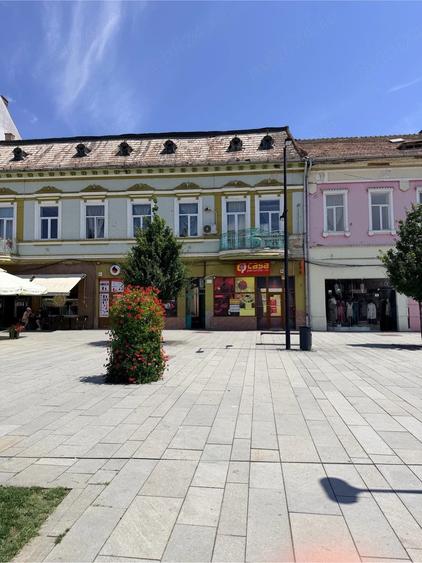 Spațiu comercial, de 78 mp, în Central