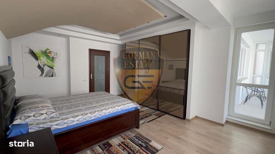 3 camere 180 mp + Parcare privata. Peninsula, Centrul Vechi, Piata Ovi - 18