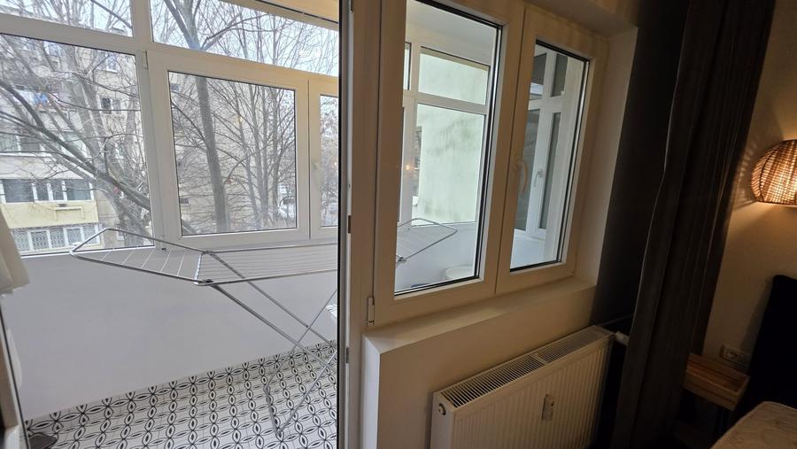 Apartament cu 3 camere decomandat în Militari