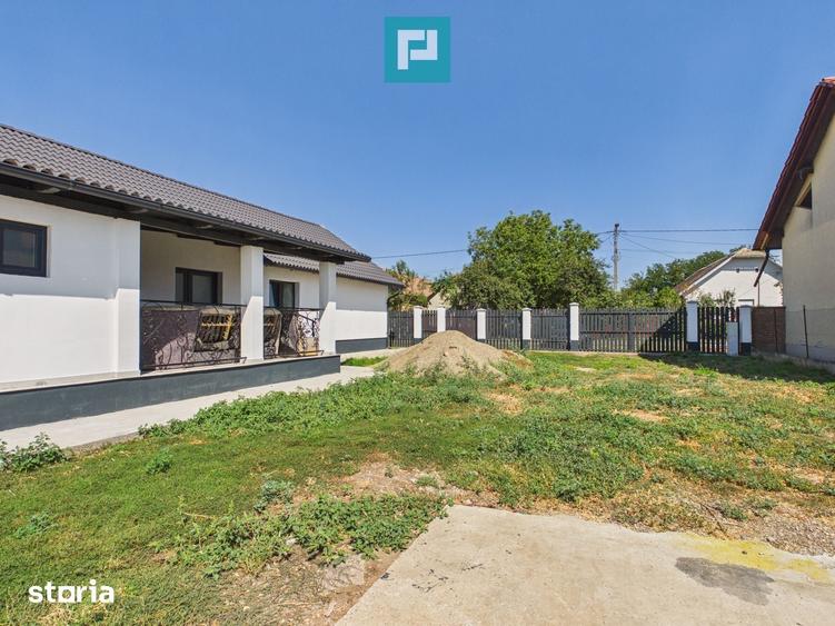 Casă cu 4 camere cu Teren 738 Mp în Olari