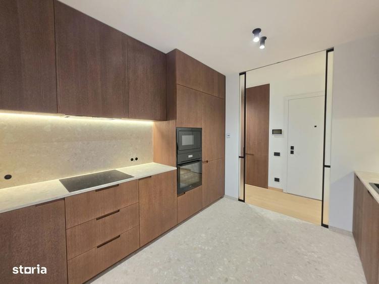 Apartament cu 3 camere în Unirii
