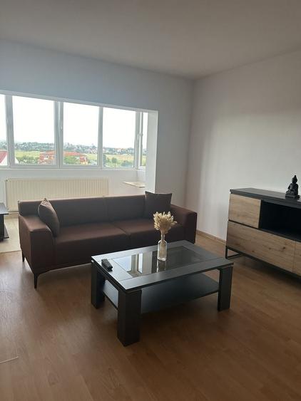 Apartament cu 2 camere decomandat în Ștrand