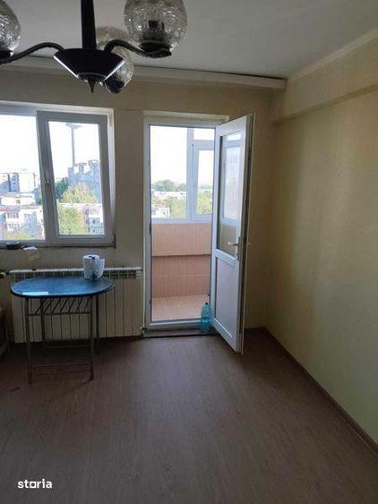 Apartament cu 2 camere decomandat în Micro 19