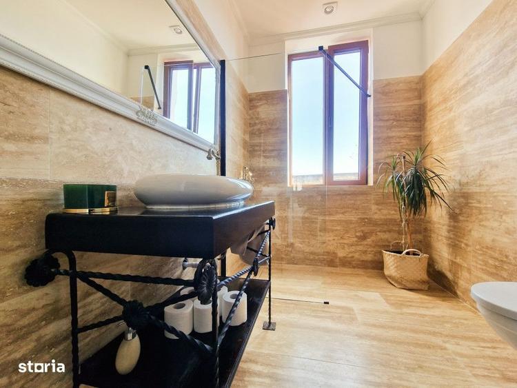 Apartament cu 3 camere semidecomandat în Ultracentral